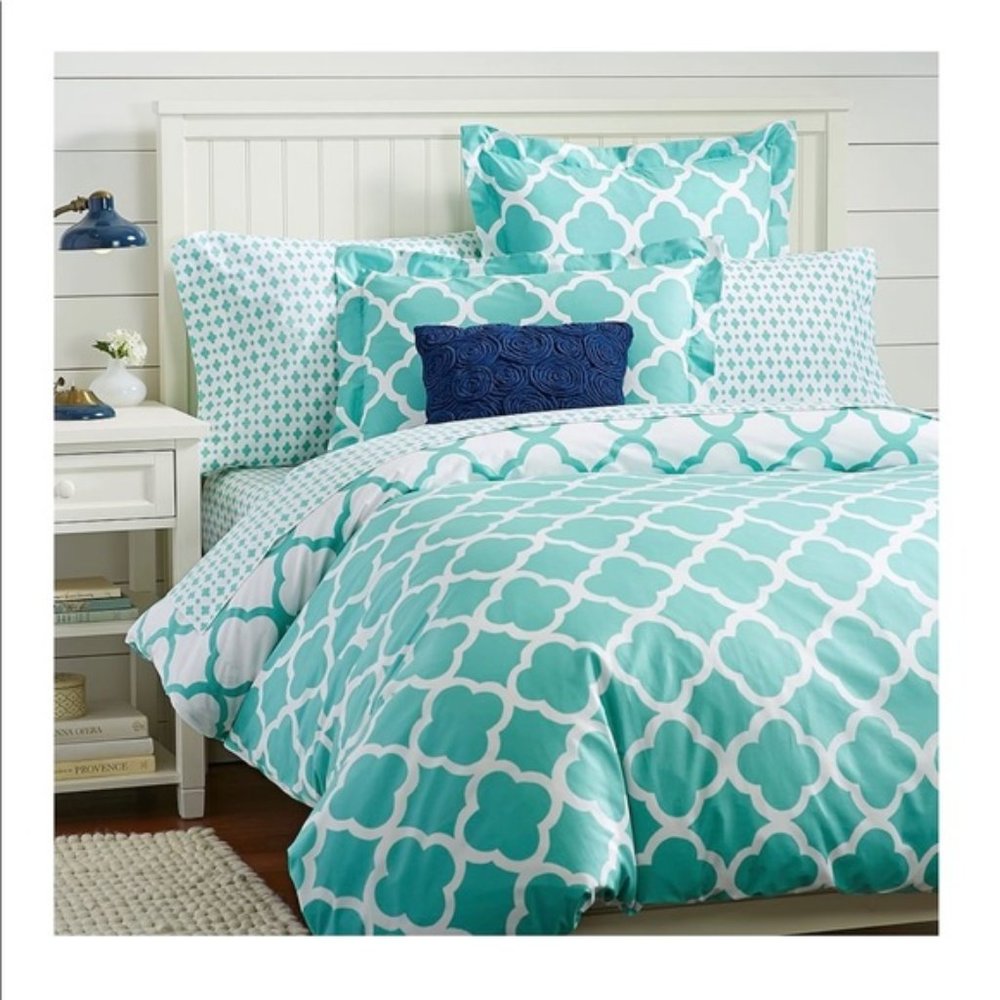 Pottery Barn Teen Lucky Clover Duvet & Sham Twin